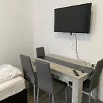 2-sz Nahe Innenstadt Apartment Neumünster